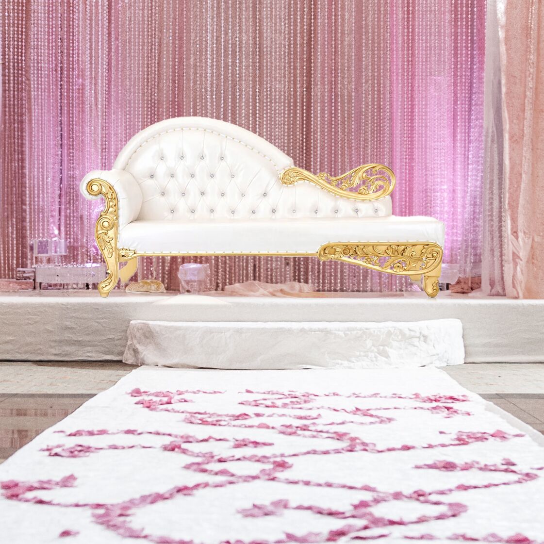 "Adelessia" Royal Bench - White / Gold